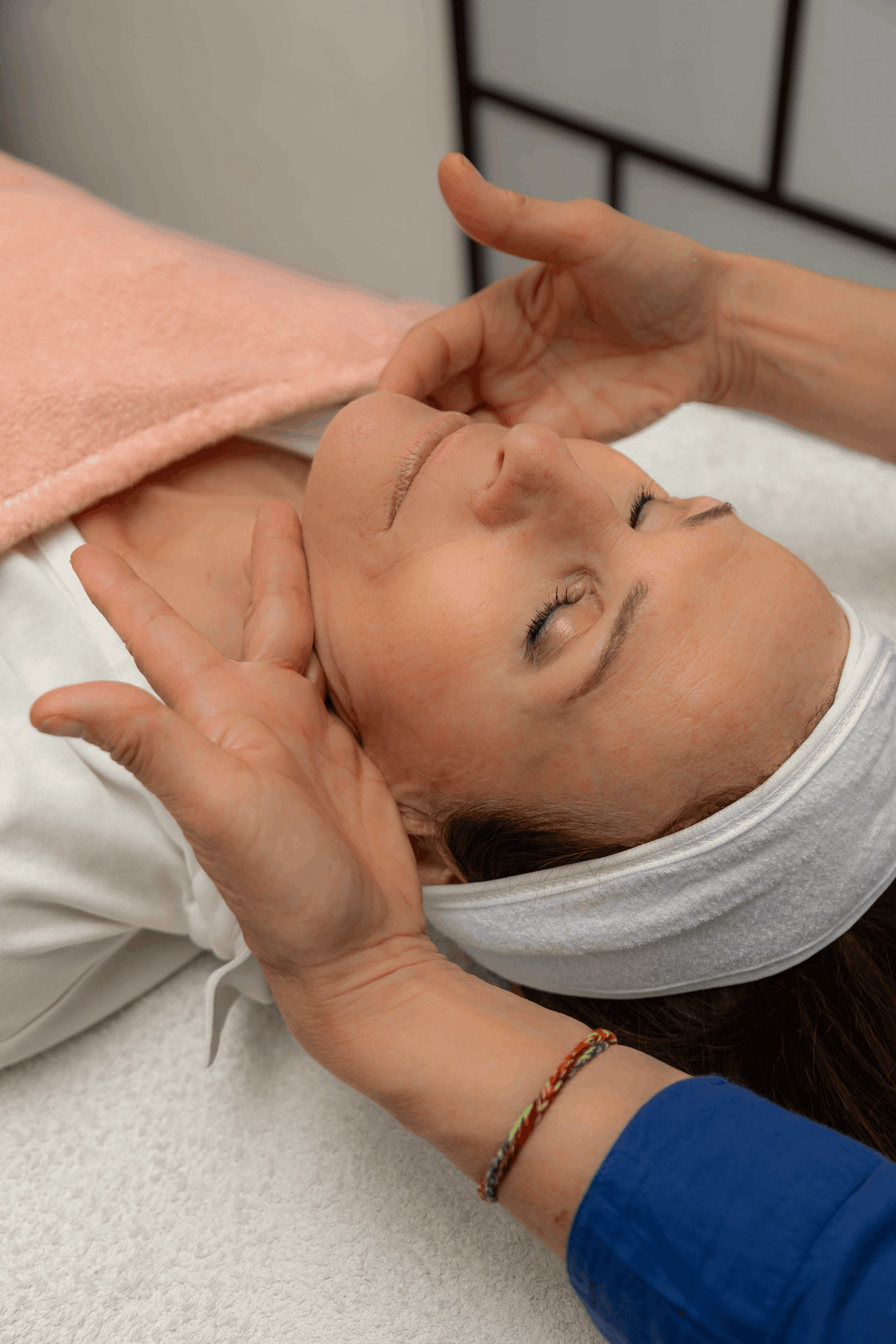 Séance massage kobido lifting anti-âge naturel - relaxation à Marseille